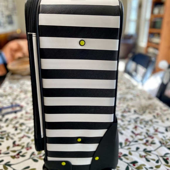 Alice + Olivia Suitcase - Picture 4 of 15